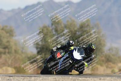 media/Oct-13-2025-Moto Forza (Mon) [[a66d839500]]/2-A Group/Session 4 Turn 7/